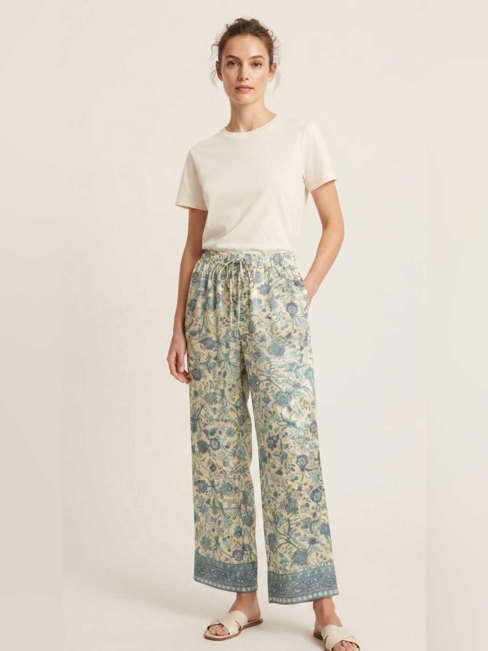 Vince Camuto satin floral wide leg pants size S